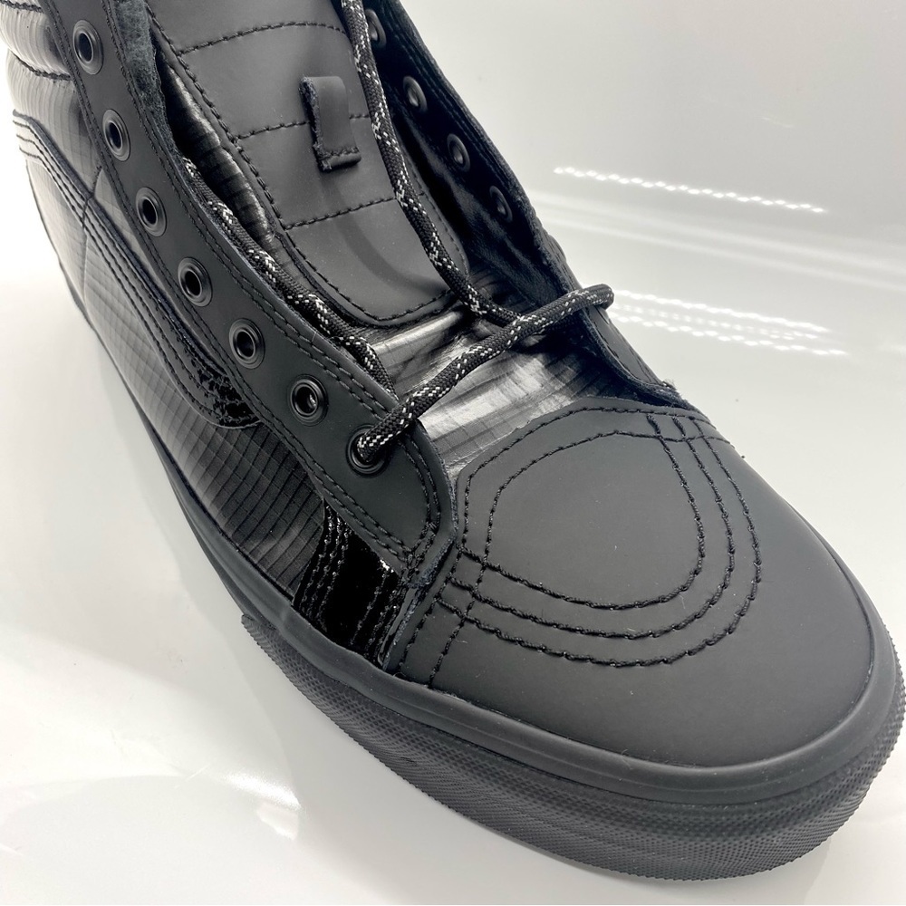 Vans MTE Sk8-Hi 46 MTE DX all Black Grid Patent Leather All Weather 10.5 - Picture 5 of 8